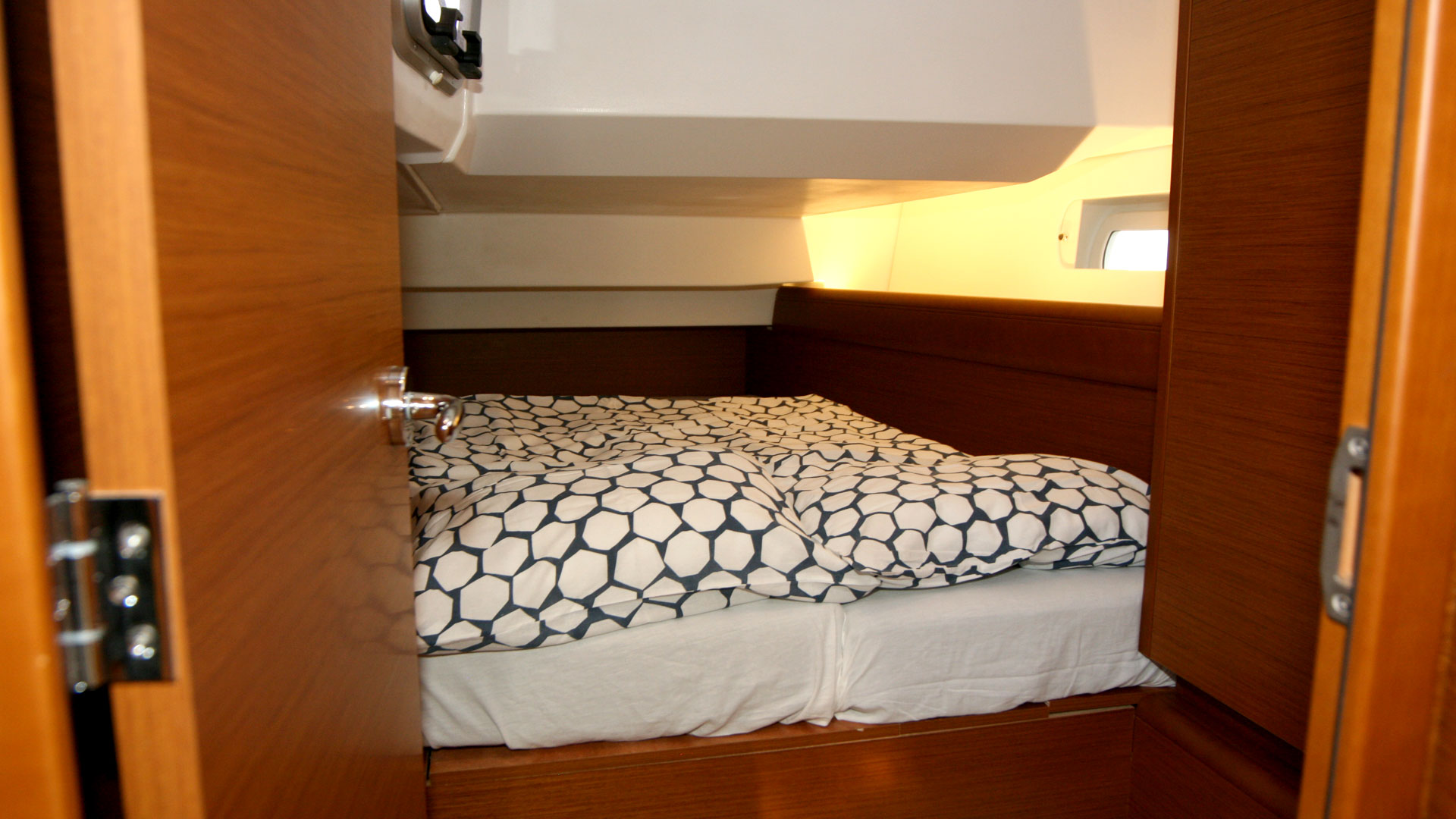Sun Odyssey 419 - 3 cab. — photo 18