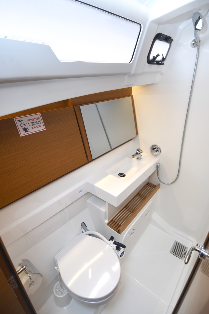 Sun Odyssey 490 - 5 cab. — photo 15