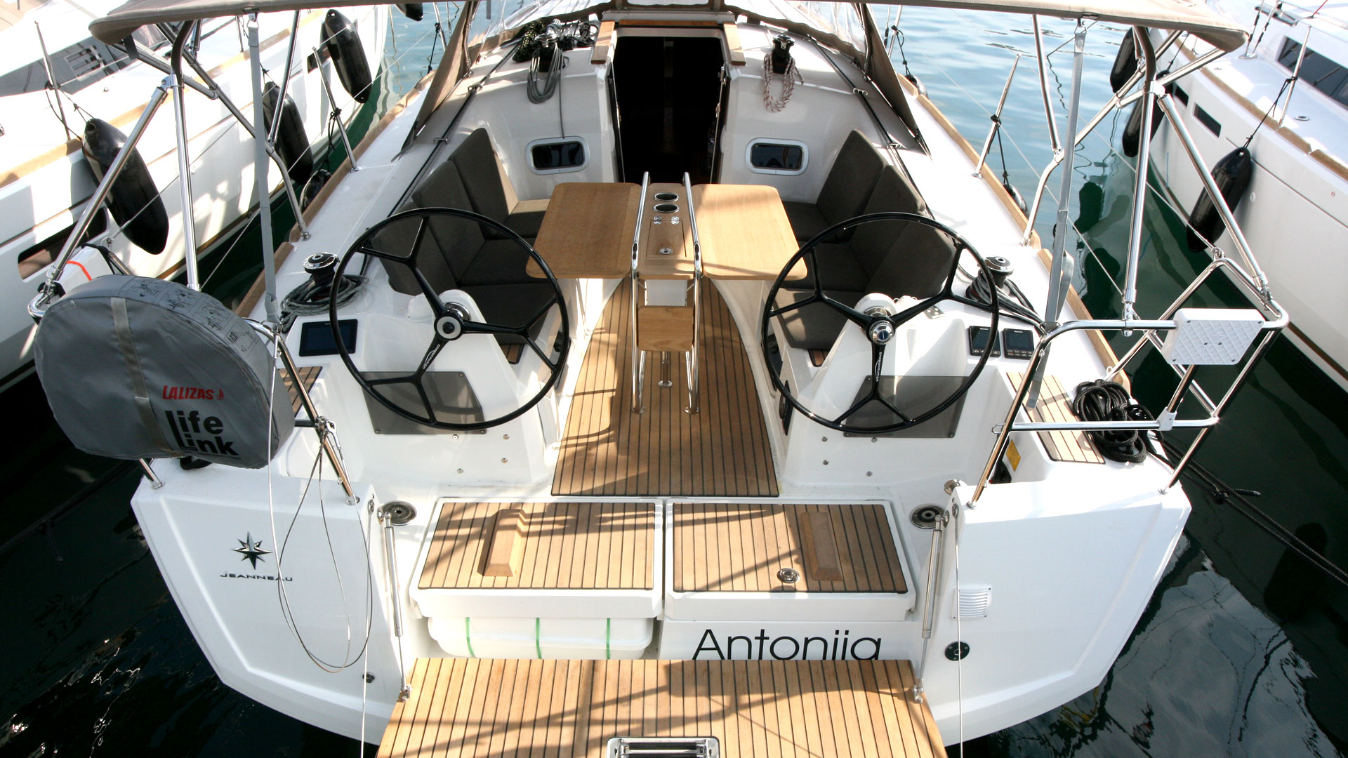 Sun Odyssey 349 - 2 cab. — photo 3