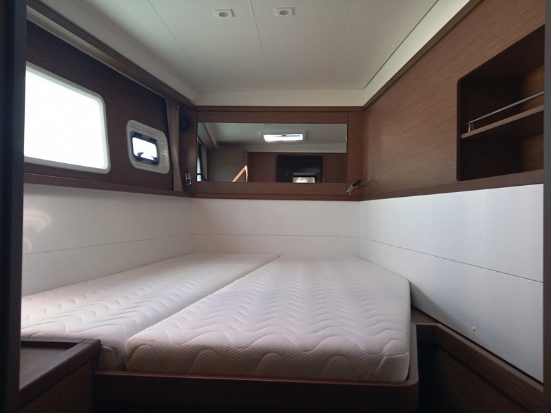 Lagoon 450 F - 4 + 2 cab. — photo 12