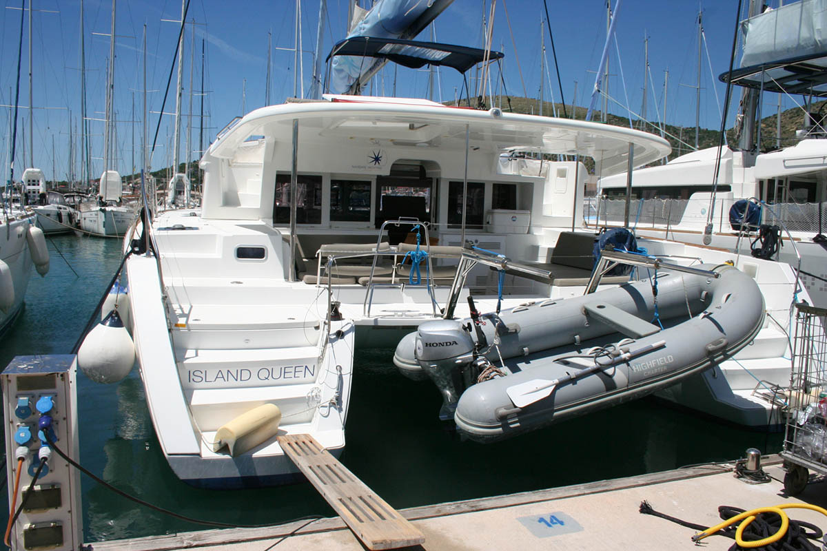 Lagoon 450 F - 4 + 2 cab. — photo 1