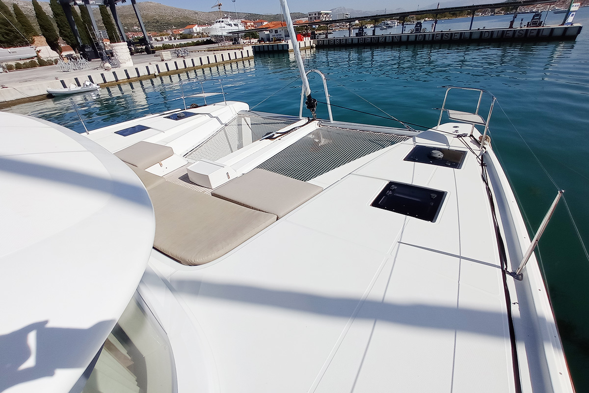 Lagoon 50 - 6 + 1 cab. — photo 15