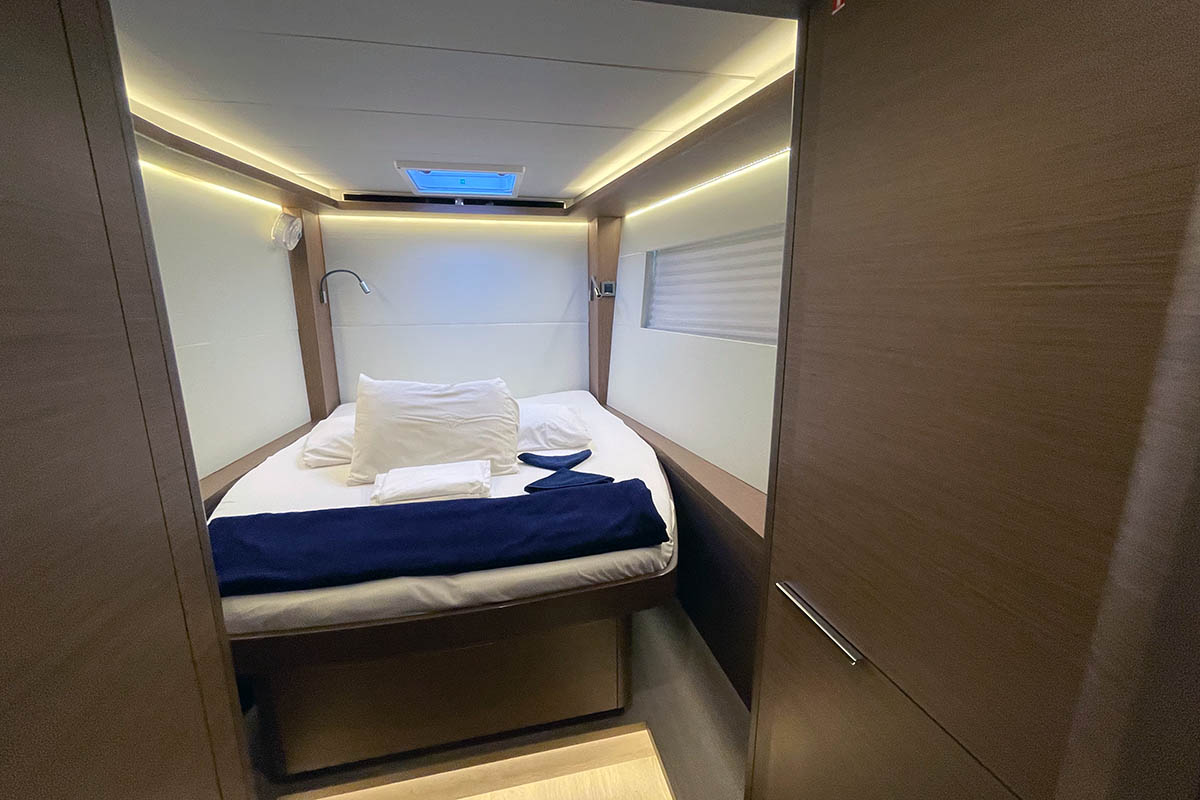 Lagoon 50 - 6 + 1 cab. — photo 36