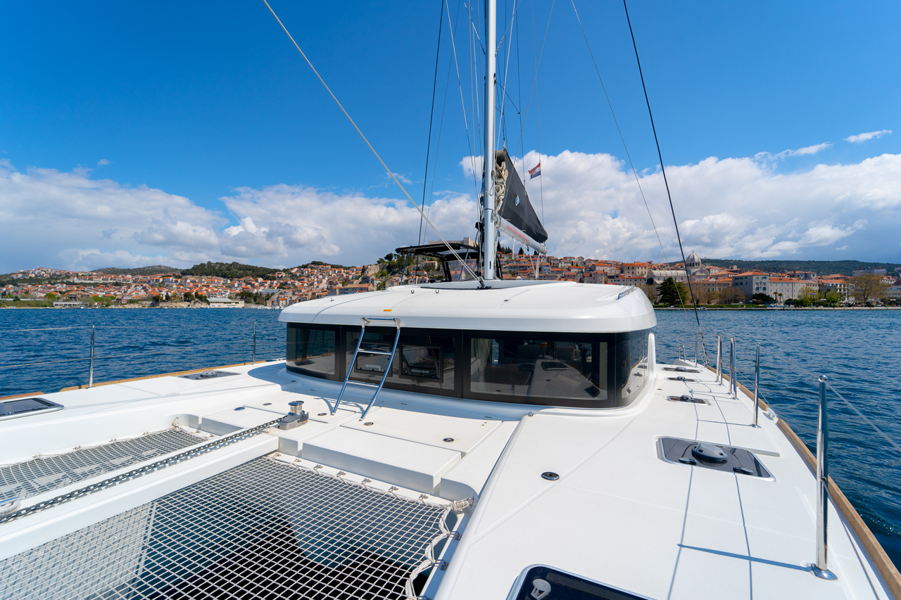 Lagoon 40 - 3 + 2 cab — photo 10