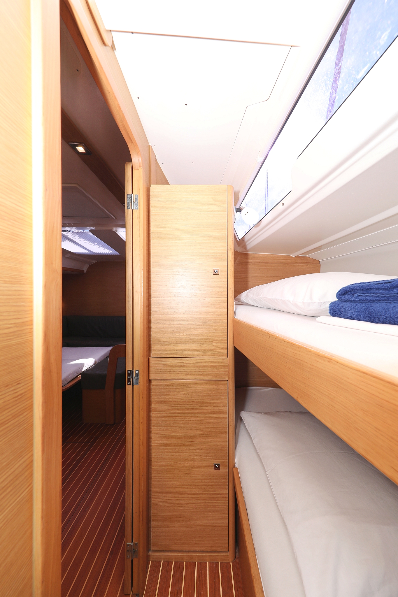 Dufour 430 GL — photo 28