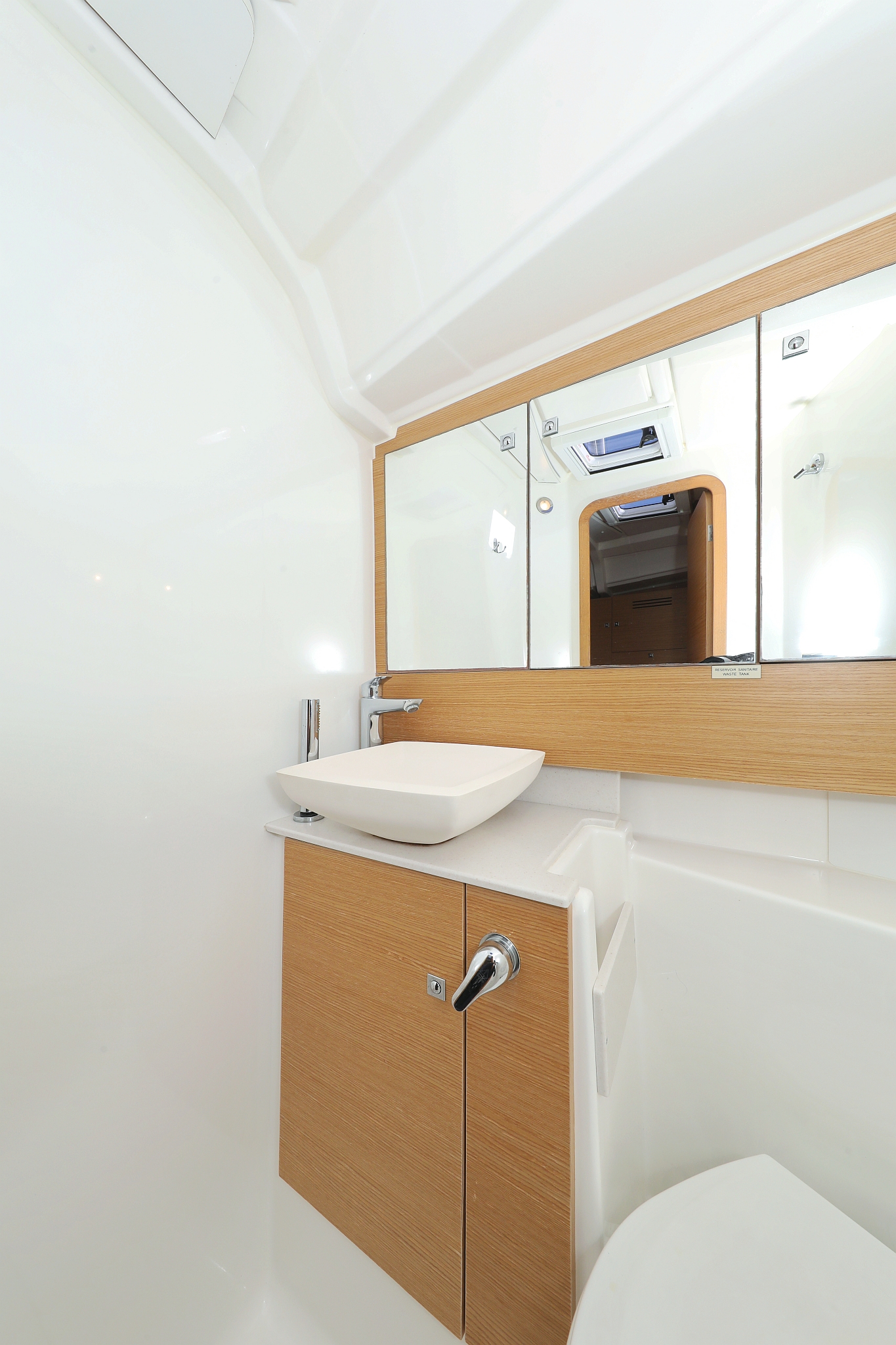 Dufour 430 GL — photo 35