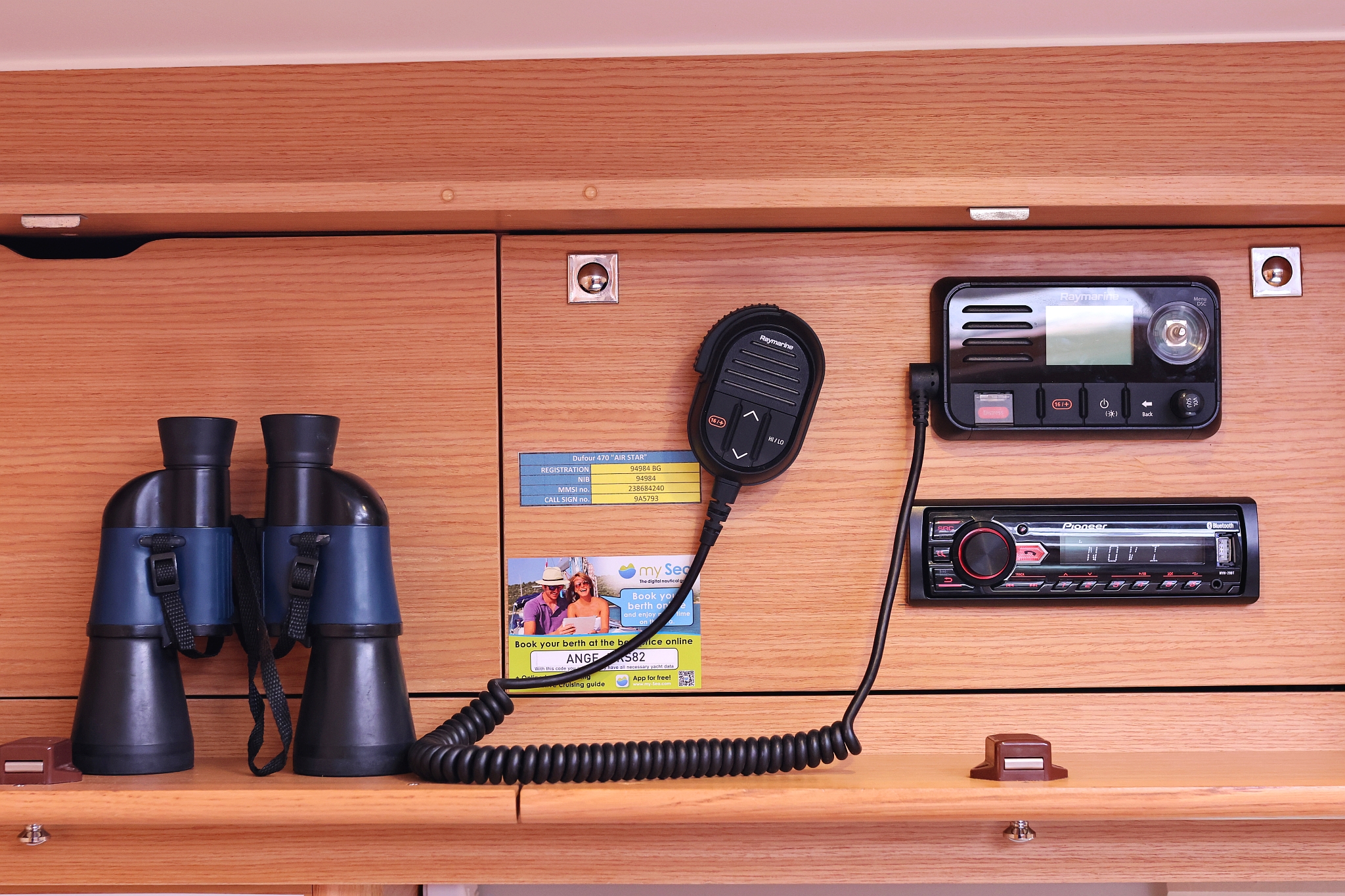 Dufour 430 GL — photo 45