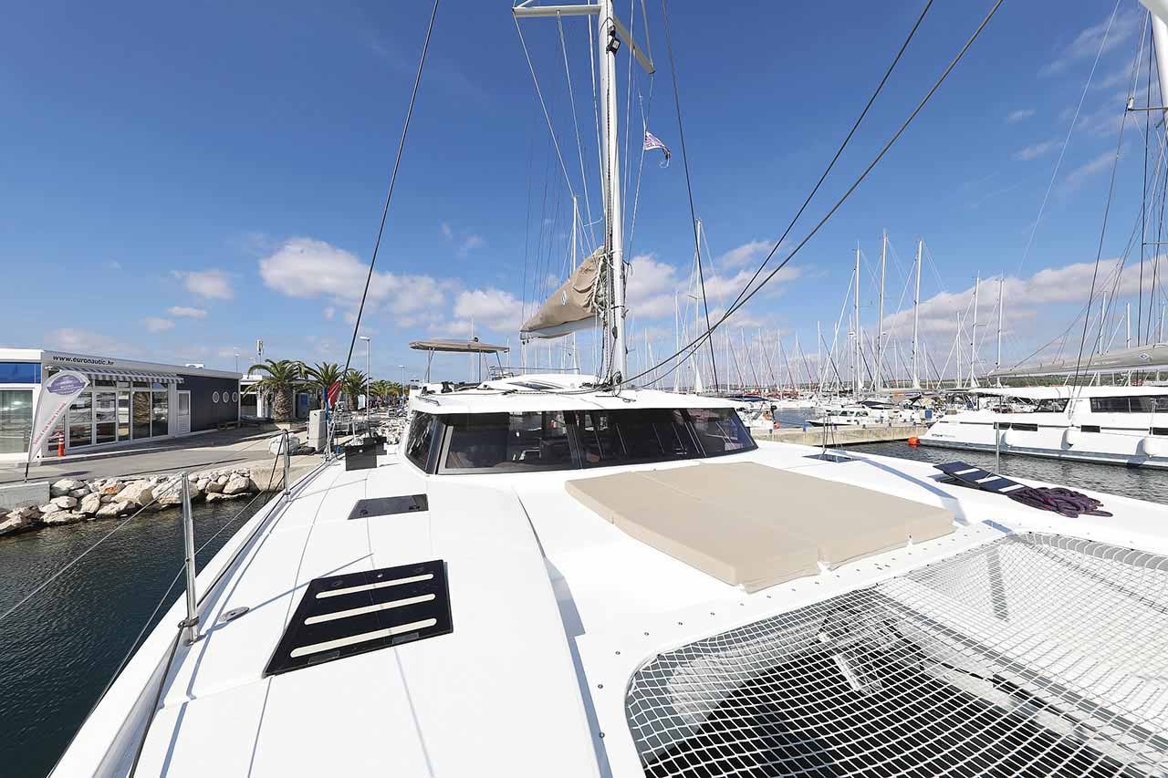 Fountaine Pajot Saona 47 Quintet - 5 + 1 cab. — photo 5