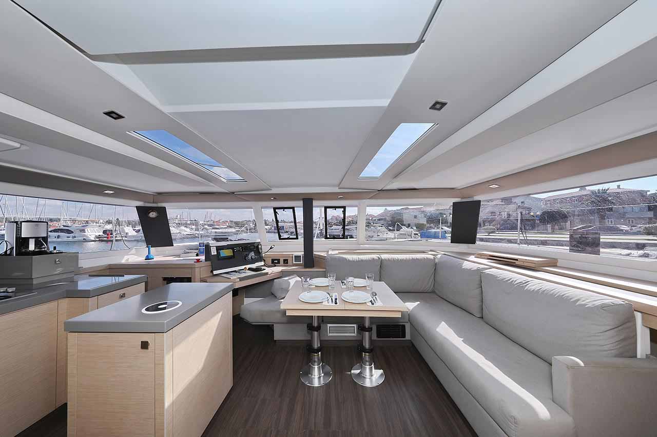 Fountaine Pajot Saona 47 Quintet - 5 + 1 cab. — photo 13
