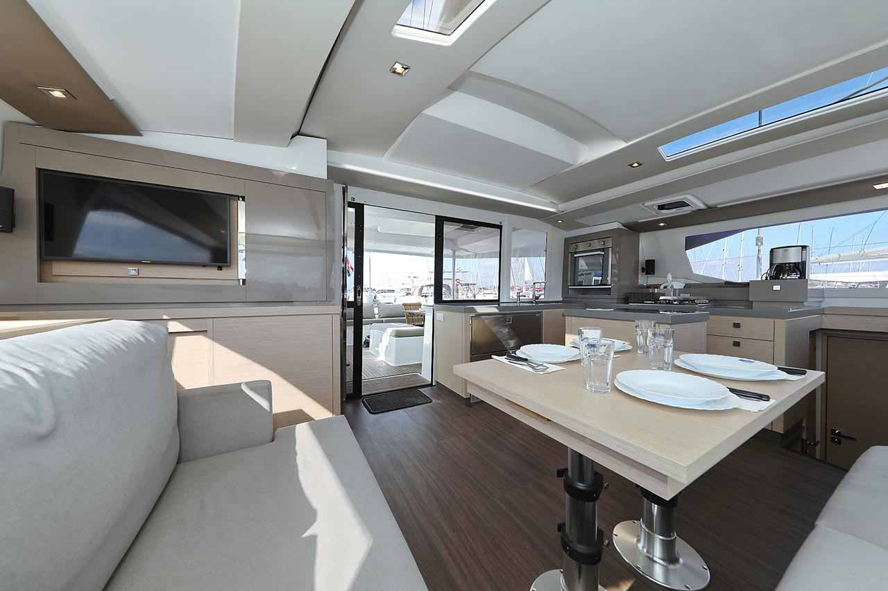 Fountaine Pajot Saona 47 Quintet - 5 + 1 cab. — photo 15