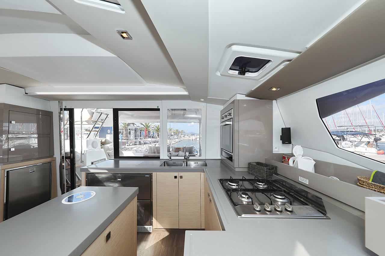 Fountaine Pajot Saona 47 Quintet - 5 + 1 cab. — photo 17