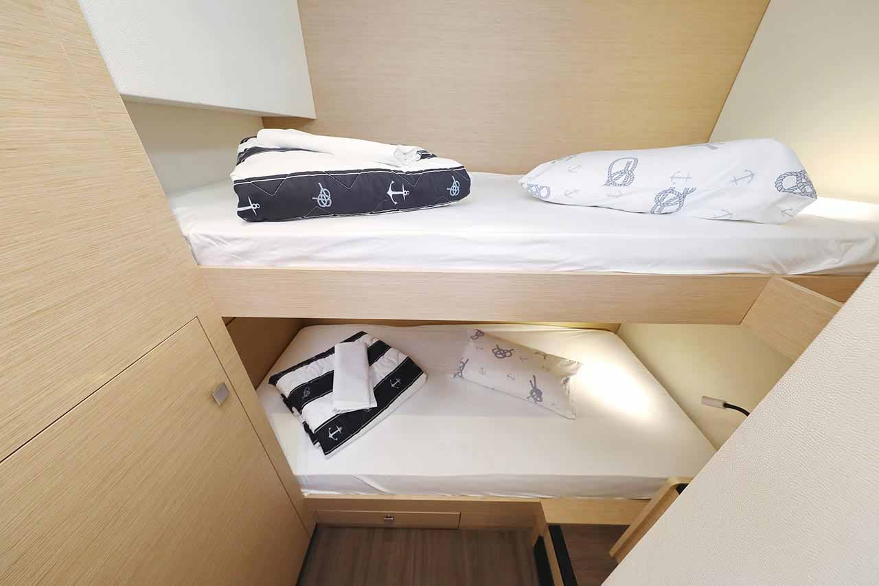 Fountaine Pajot Saona 47 Quintet - 5 + 1 cab. — photo 20