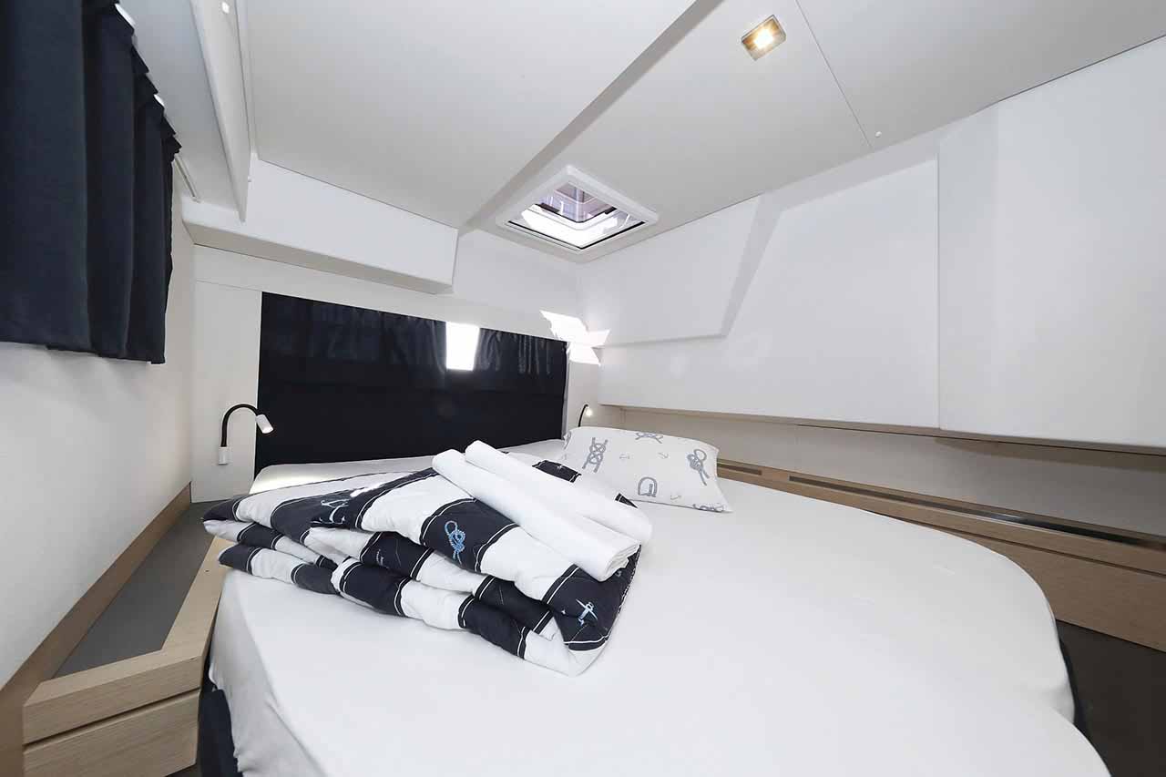 Fountaine Pajot Saona 47 Quintet - 5 + 1 cab. — photo 22
