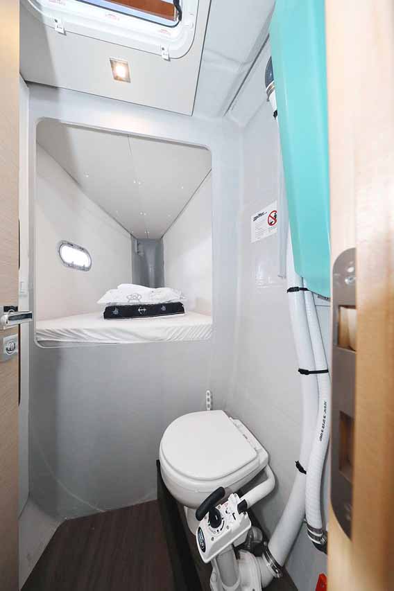 Fountaine Pajot Saona 47 Quintet - 5 + 1 cab. — photo 23