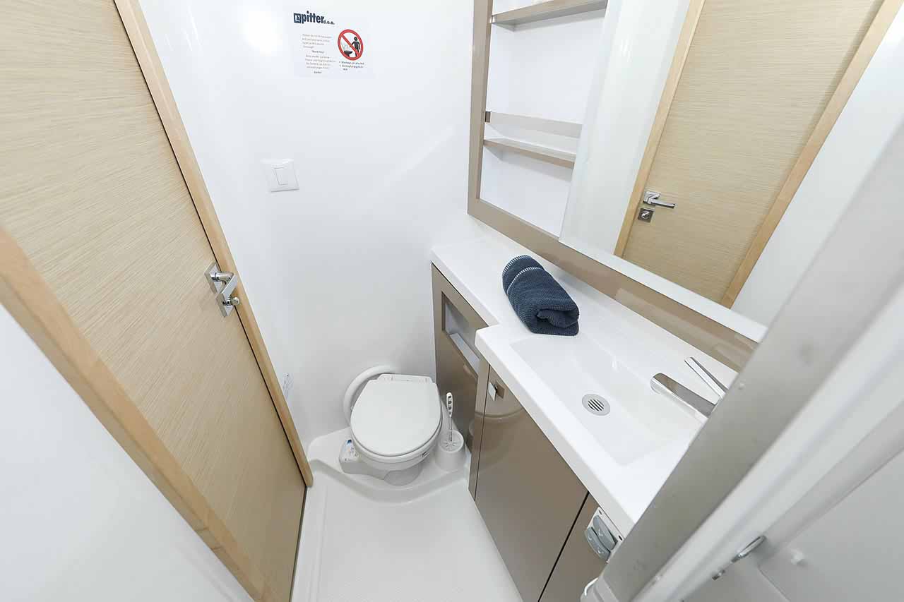 Fountaine Pajot Saona 47 Quintet - 5 + 1 cab. — photo 27