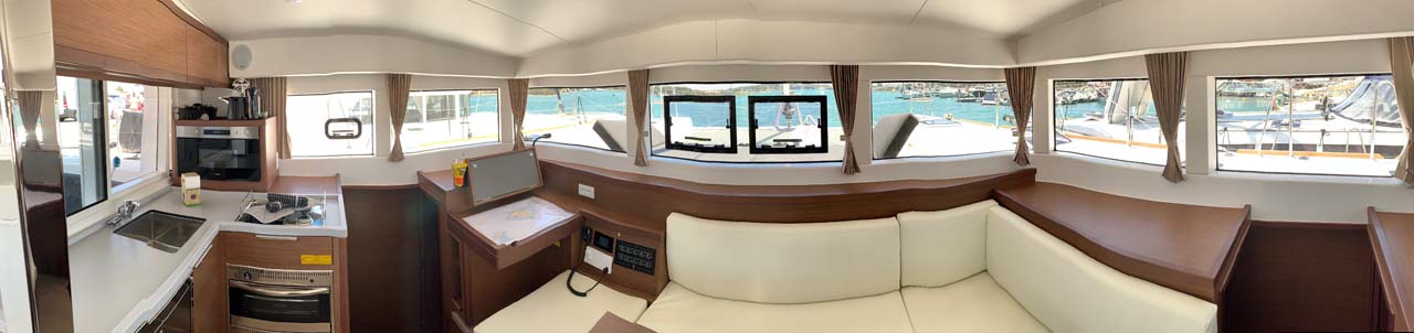 Lagoon 40 - 4 + 2 cab — photo 8