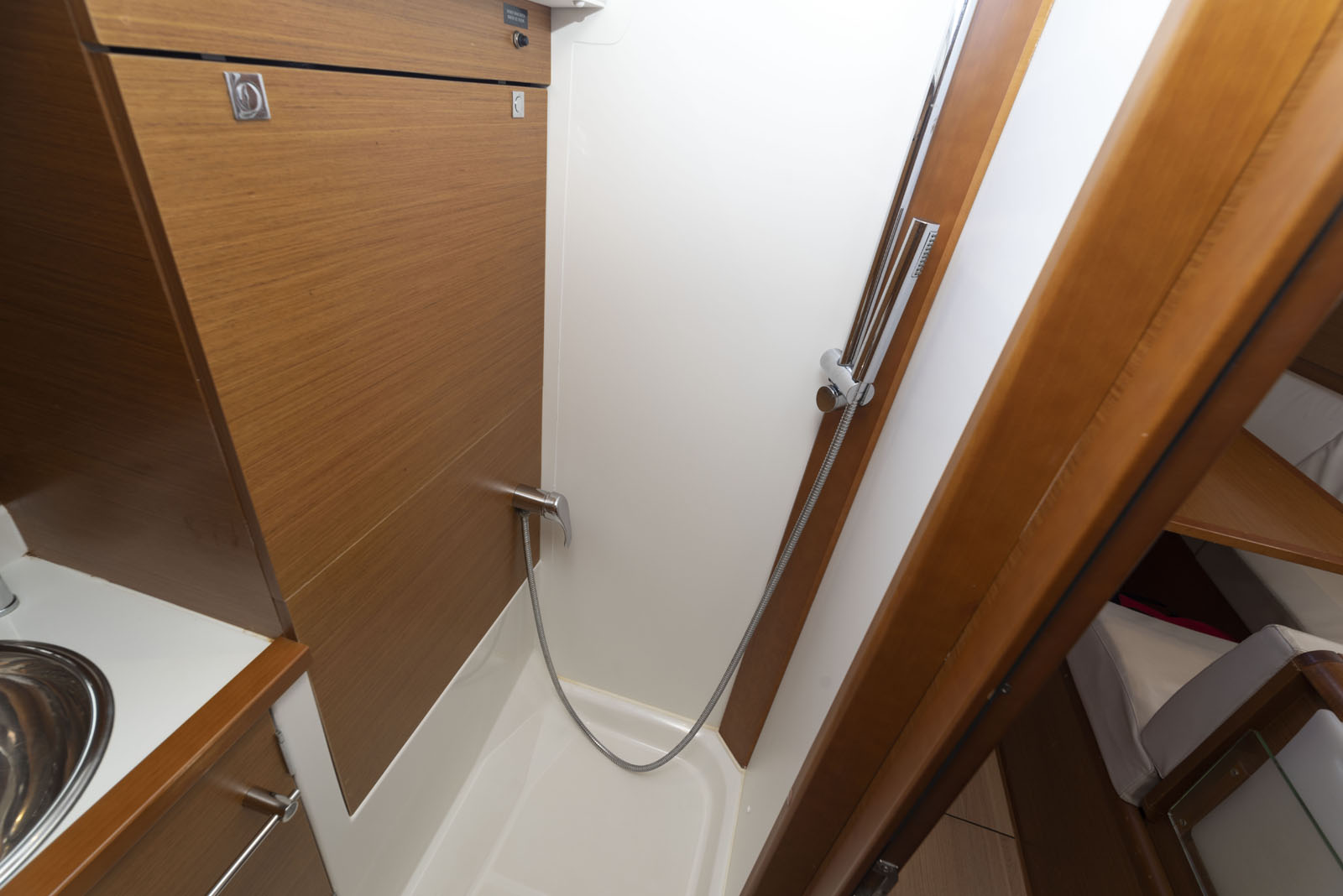 Sun Odyssey 389 — photo 15