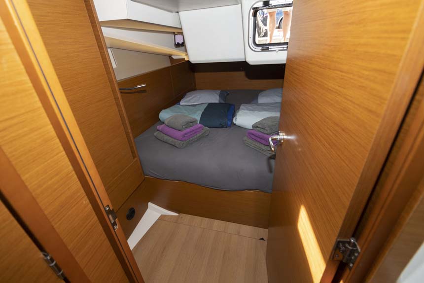 Sun Odyssey 440 - 4 cab. — photo 15
