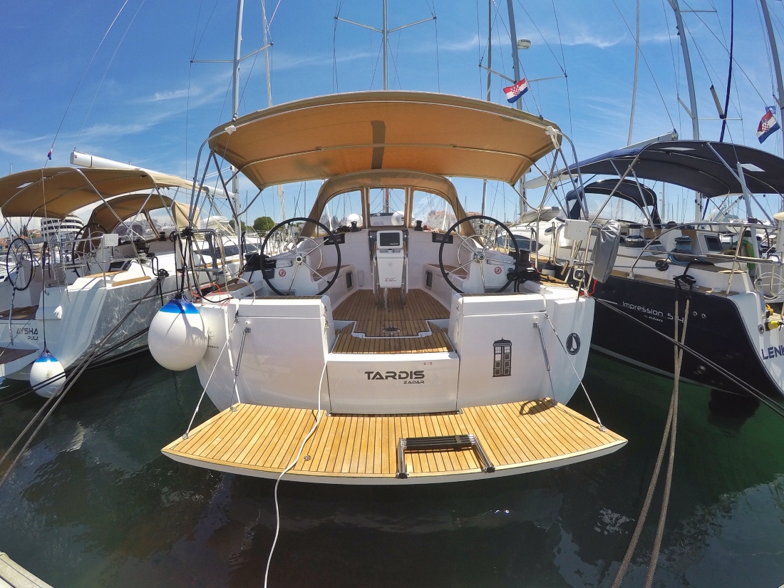 Sun Odyssey 449 — photo 1