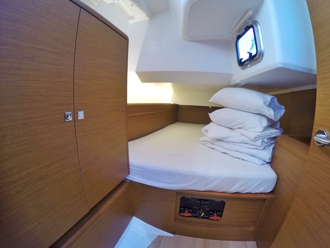 Sun Odyssey 449 — photo 10