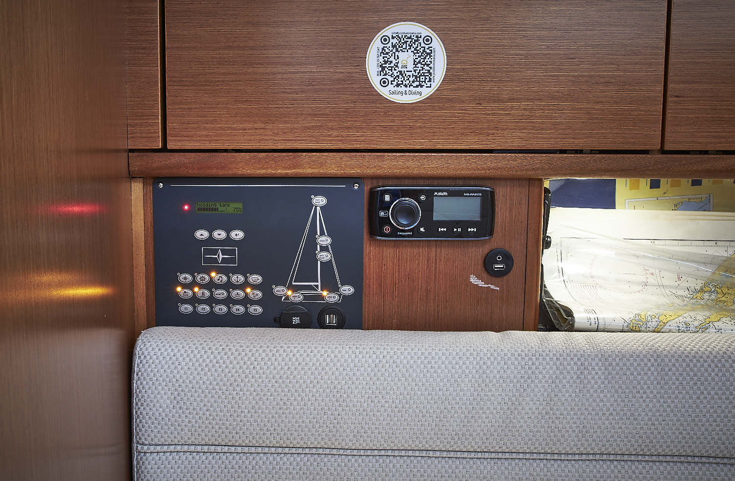 Bavaria Cruiser 34 — photo 8