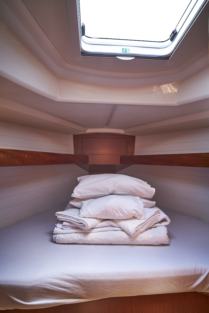 Bavaria Cruiser 34 — photo 9