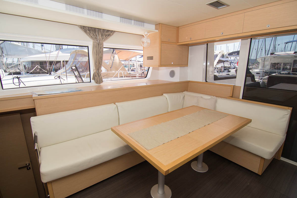 Lagoon 52 F - 6 + 2 cab. — photo 3
