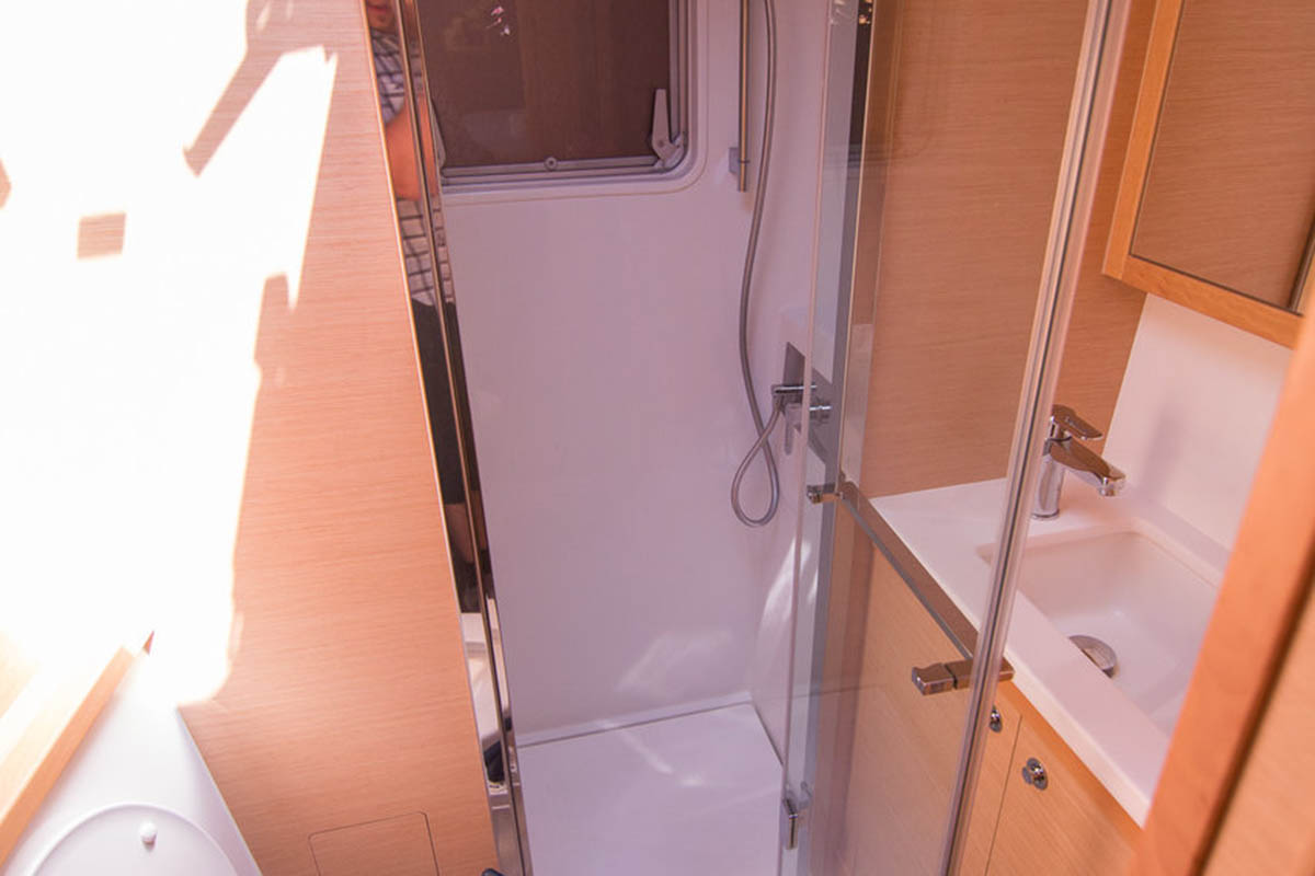 Lagoon 52 F - 6 + 2 cab. — photo 19