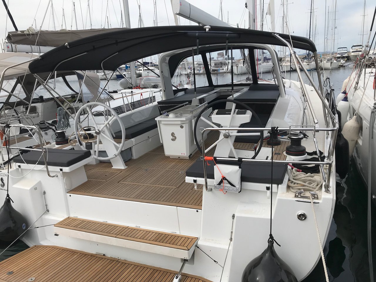 Oceanis 51.1 - 5 + 1 cab. — photo 5