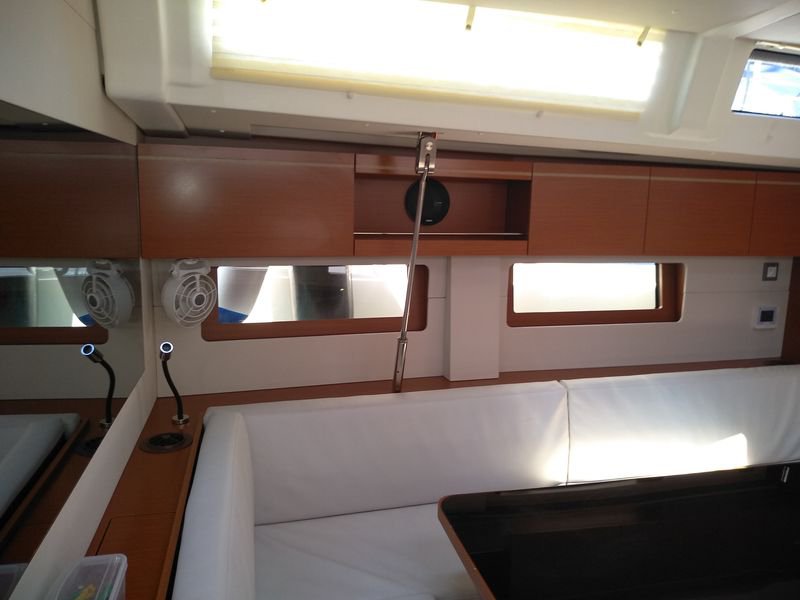 Oceanis 51.1 - 5 + 1 cab. — photo 16