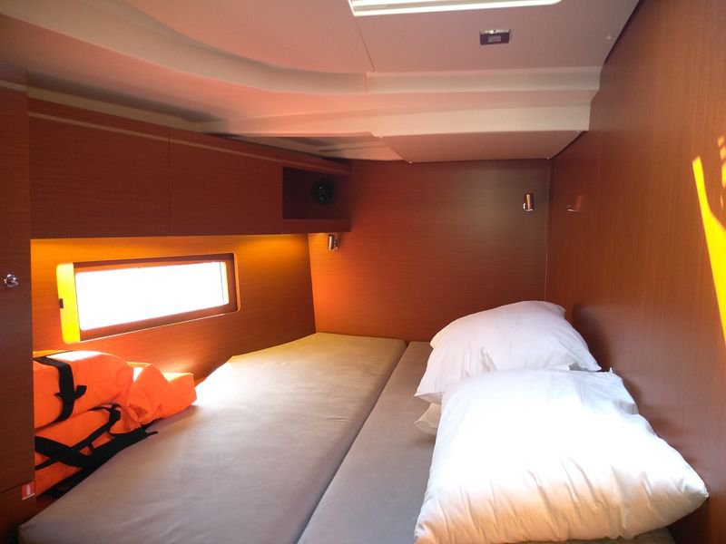 Oceanis 51.1 - 5 + 1 cab. — photo 22