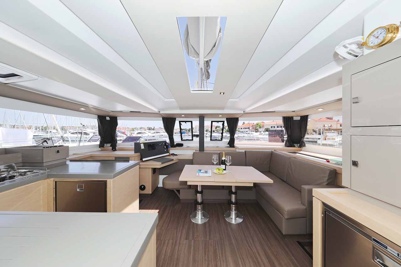Fountaine Pajot Astrea 42 — photo 11
