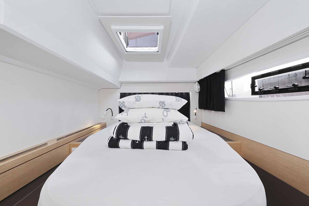 Fountaine Pajot Astrea 42 — photo 19
