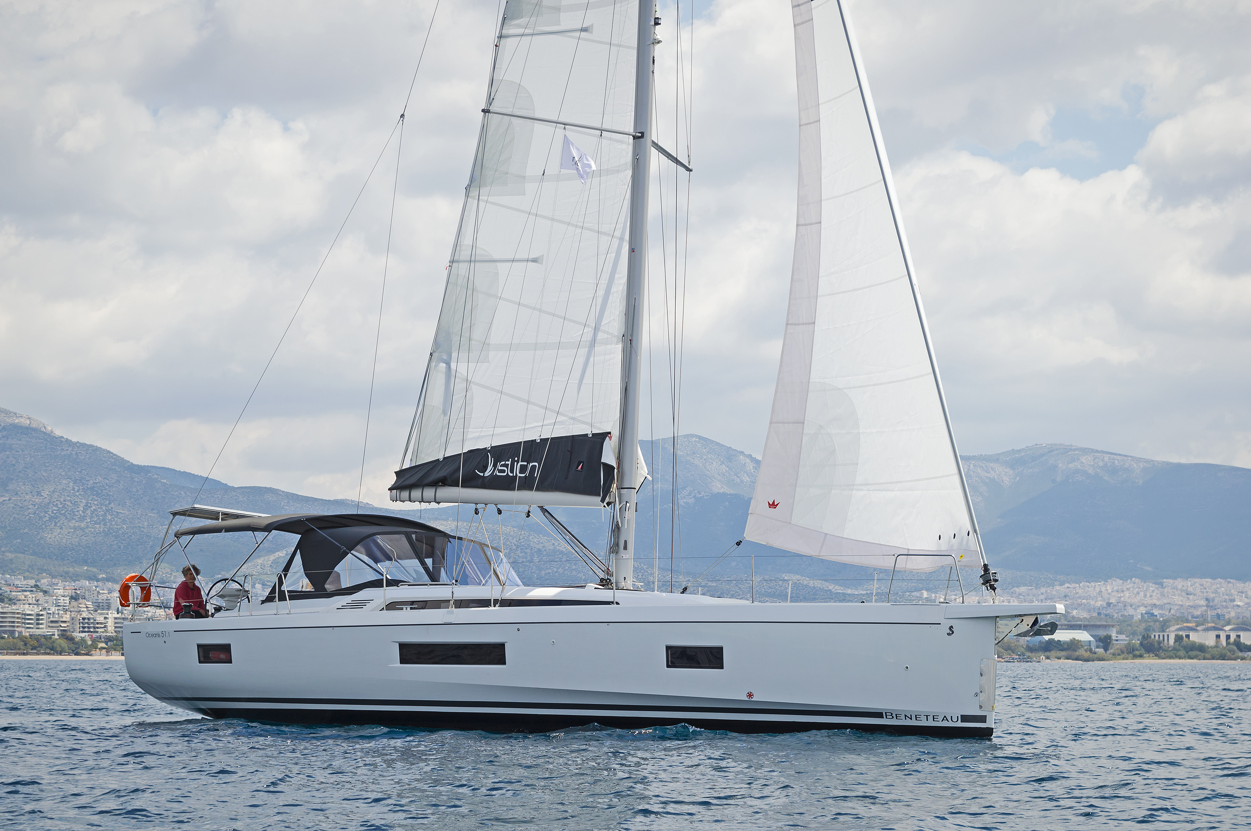 Oceanis 51.1 - 5 + 1 cab. — photo 4