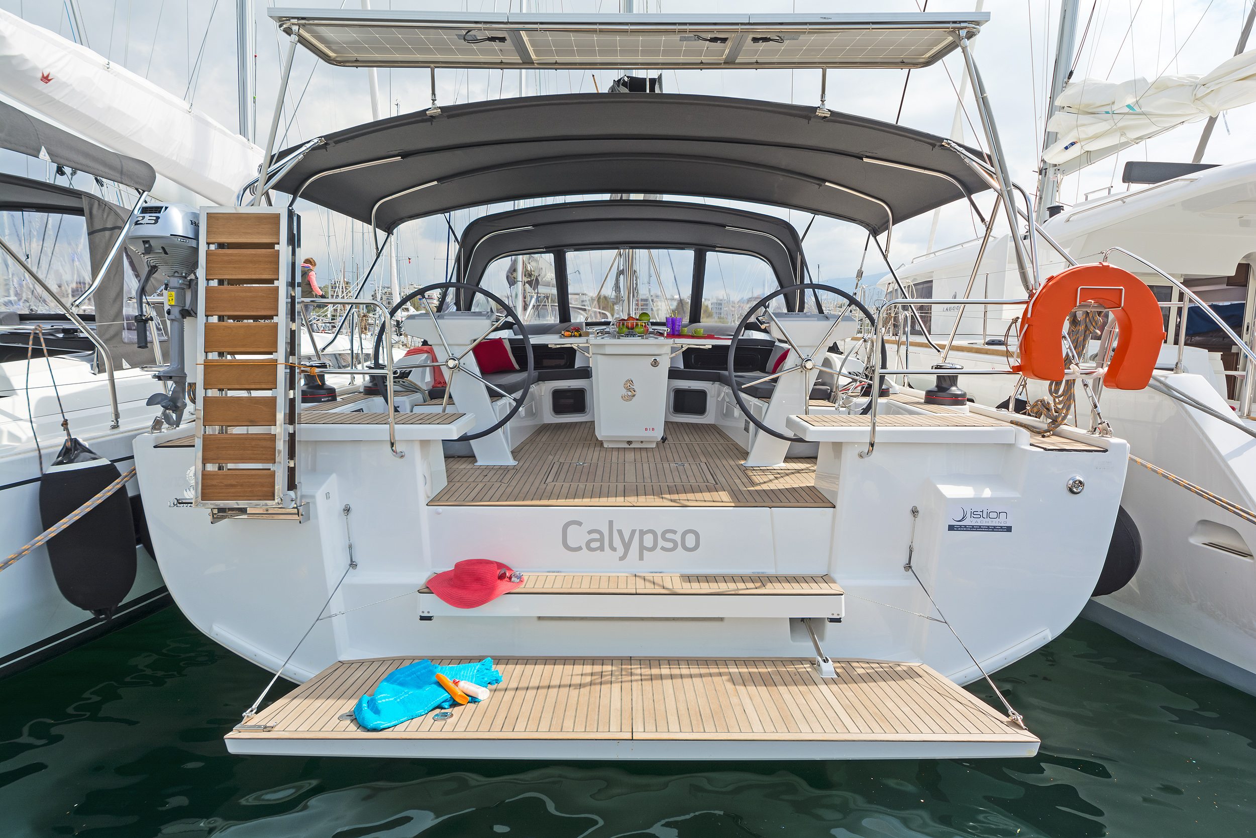 Oceanis 51.1 - 5 + 1 cab. — photo 9
