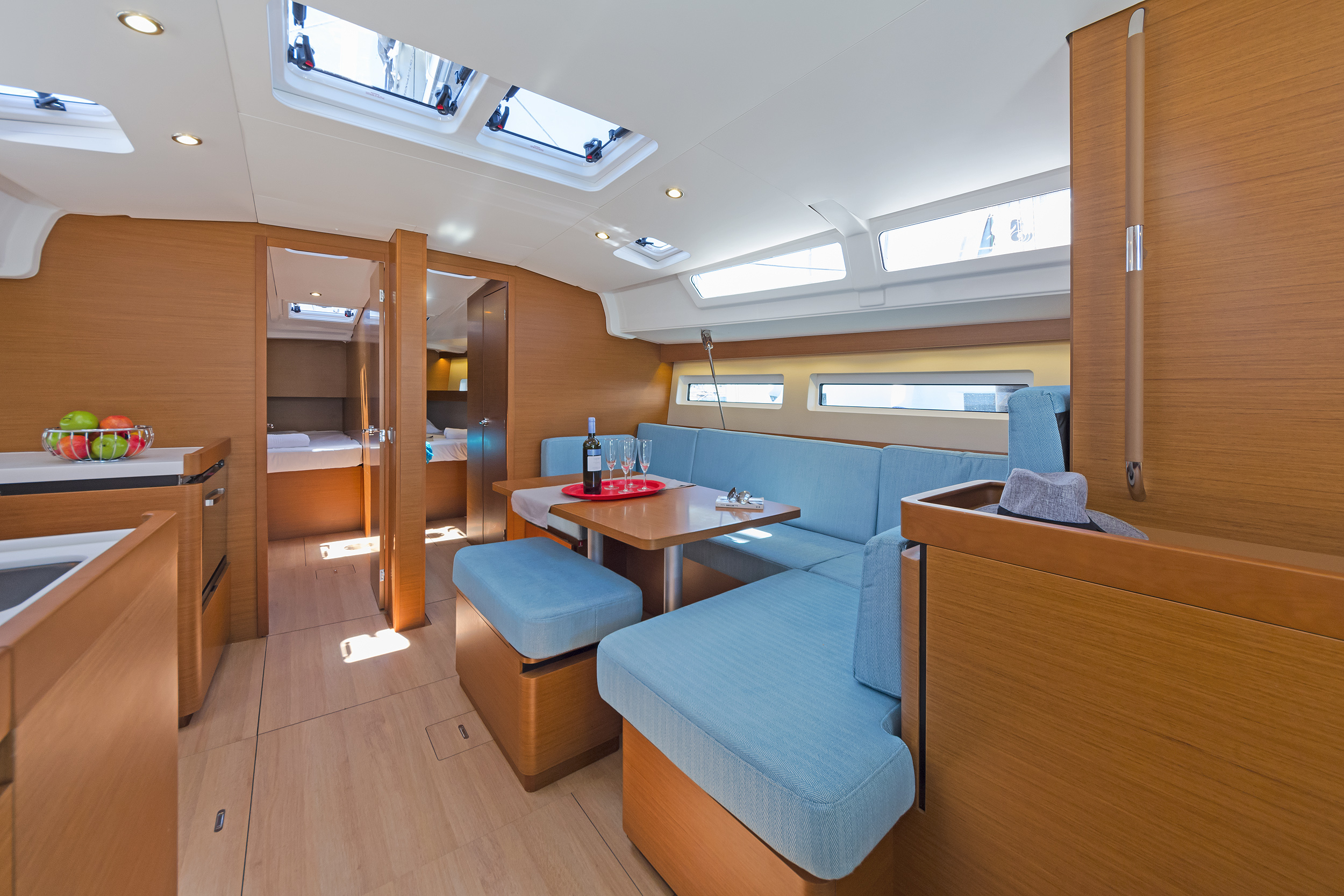 Sun Odyssey 490 - 5 + 1 cab. — photo 4