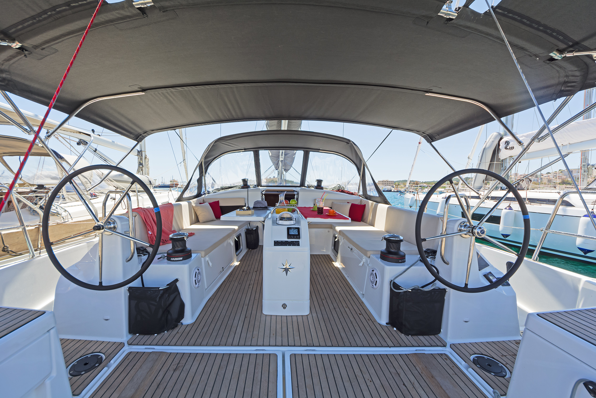 Sun Odyssey 490 - 5 + 1 cab. — photo 12