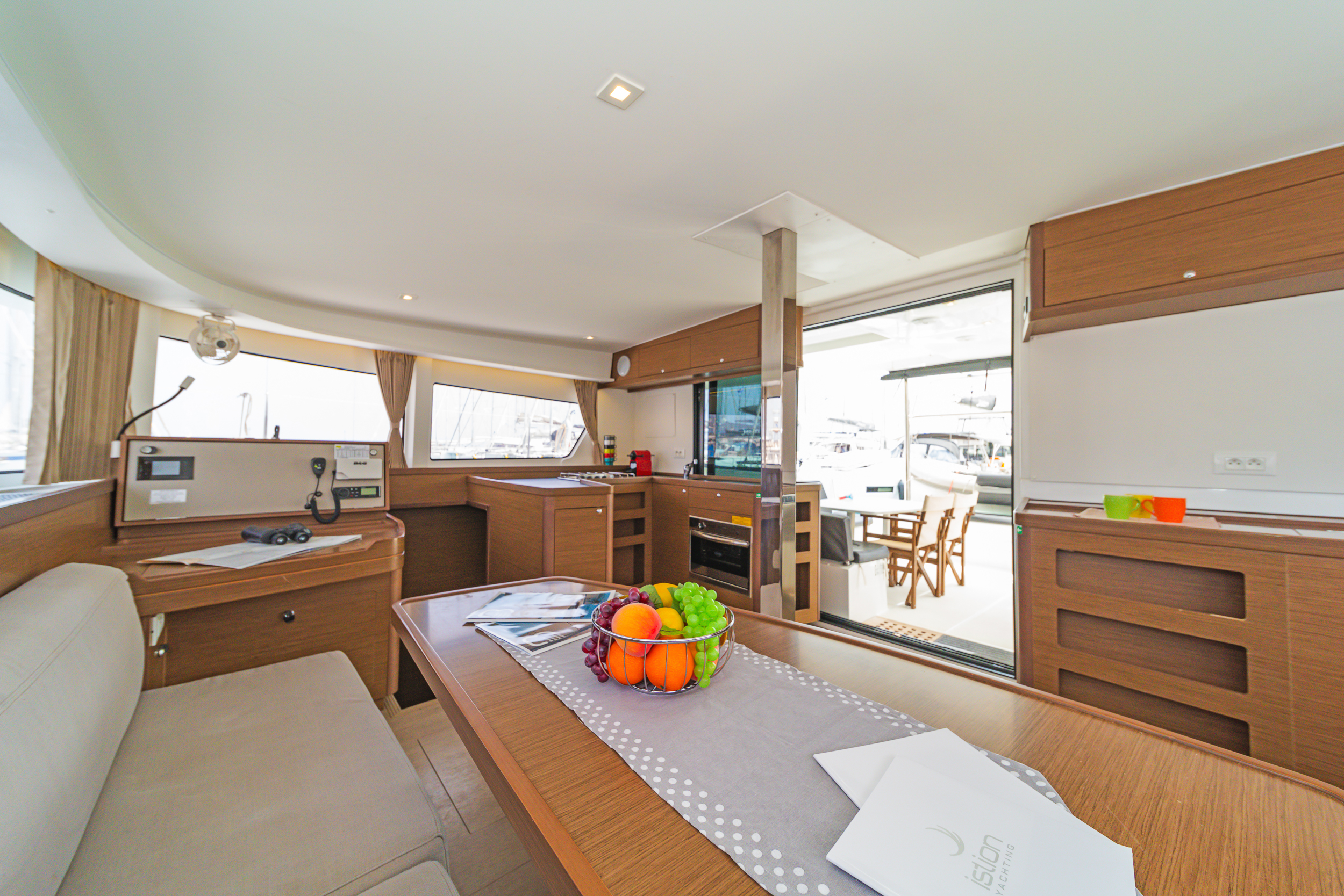 Lagoon 42 - 4 + 2 cab. — photo 12