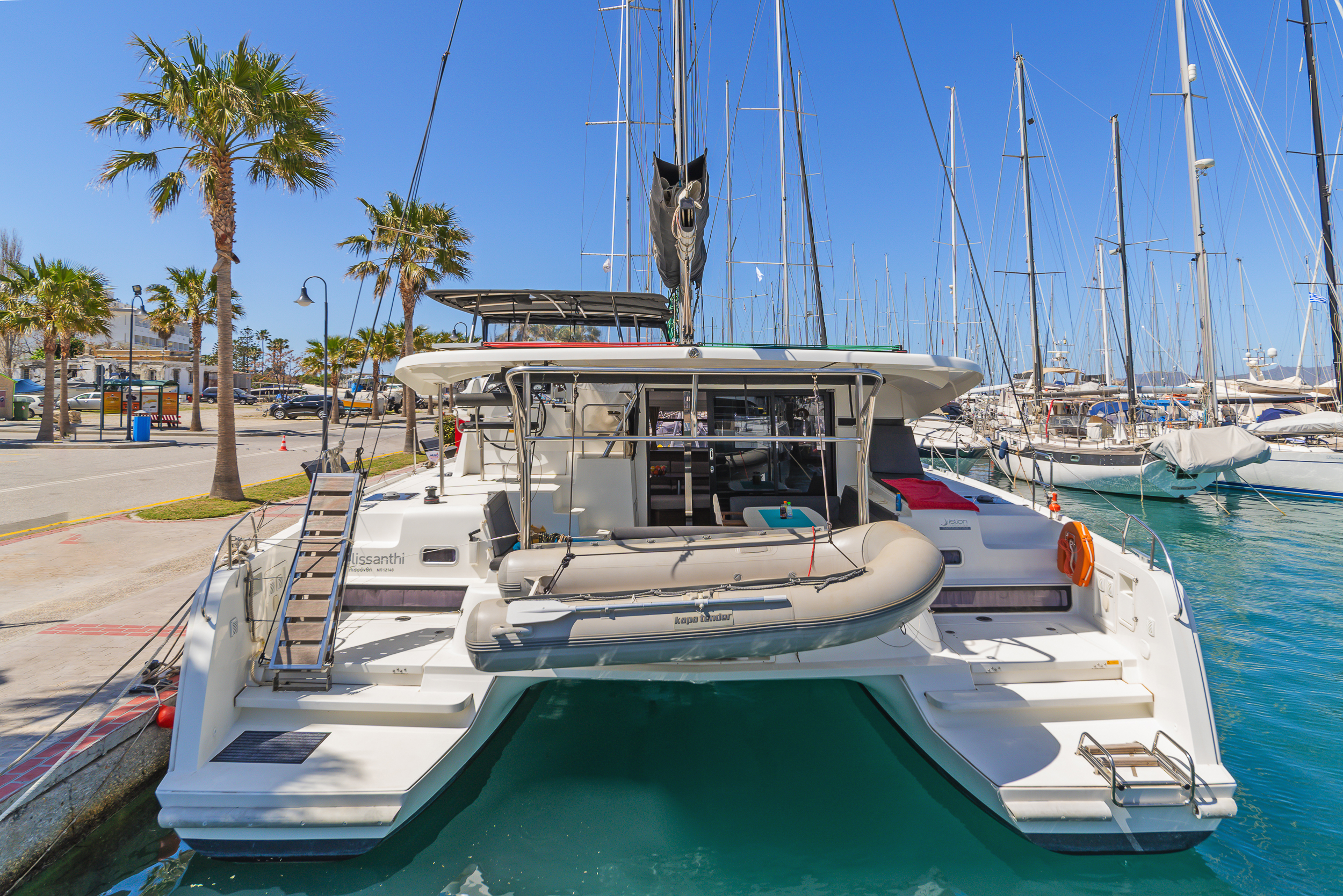 Lagoon 42 - 4 + 2 cab. — photo 14