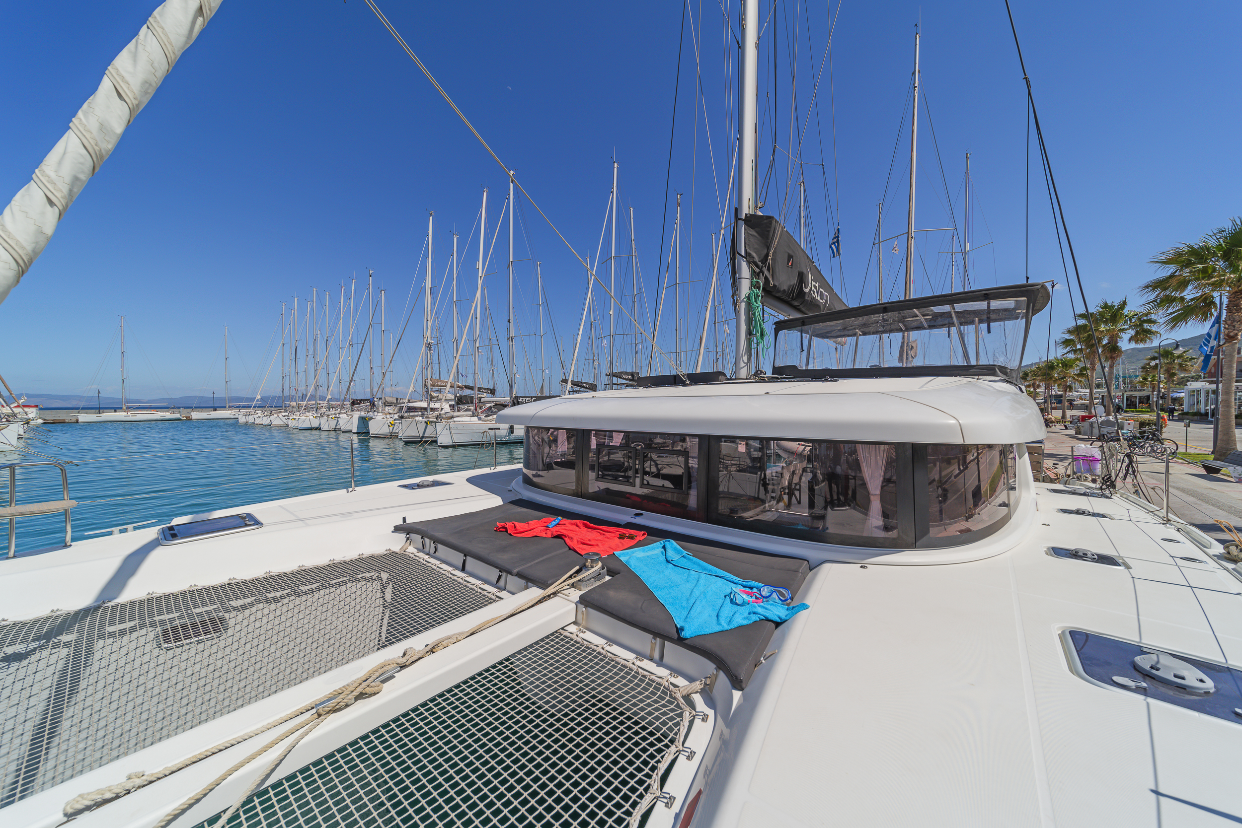 Lagoon 42 - 4 + 2 cab. — photo 18