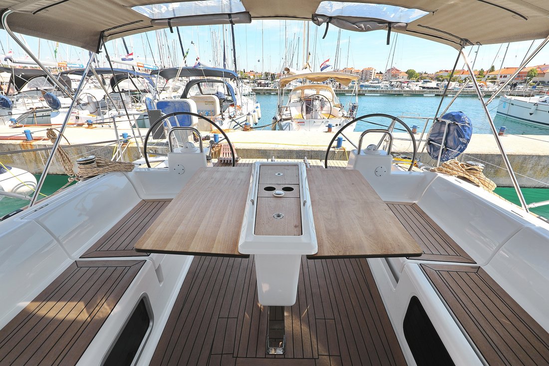 Dufour 460 GL - 5 cab. — photo 8