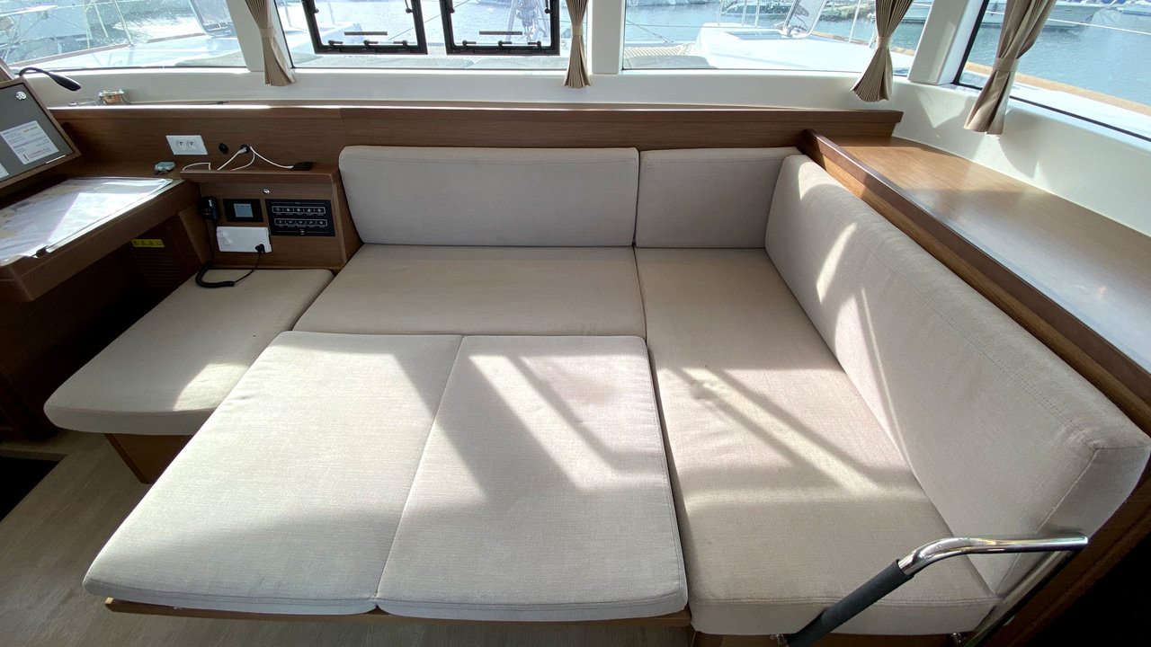Lagoon 40 - 4 + 1 cab. — photo 16