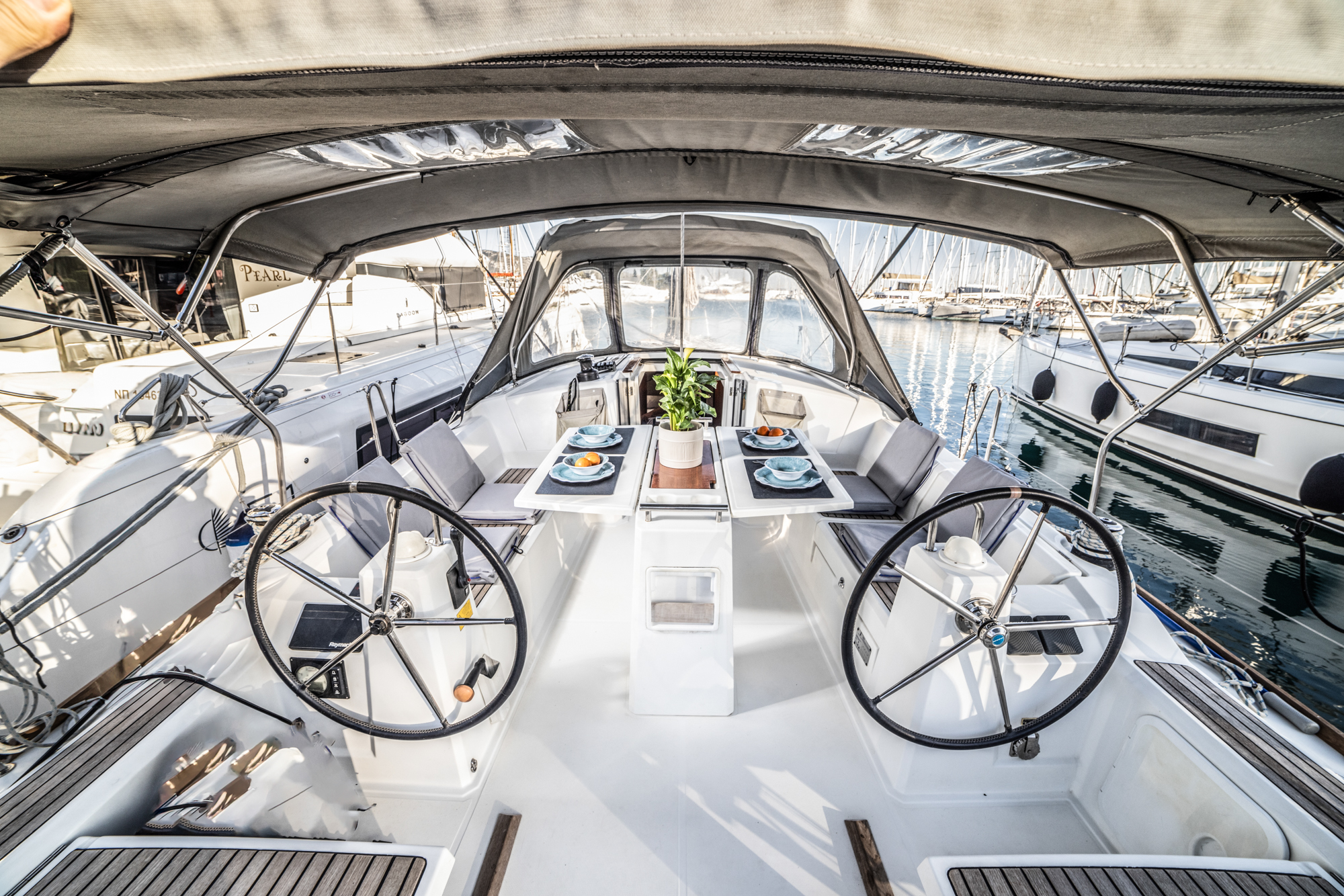 Oceanis 38.1 — photo 3