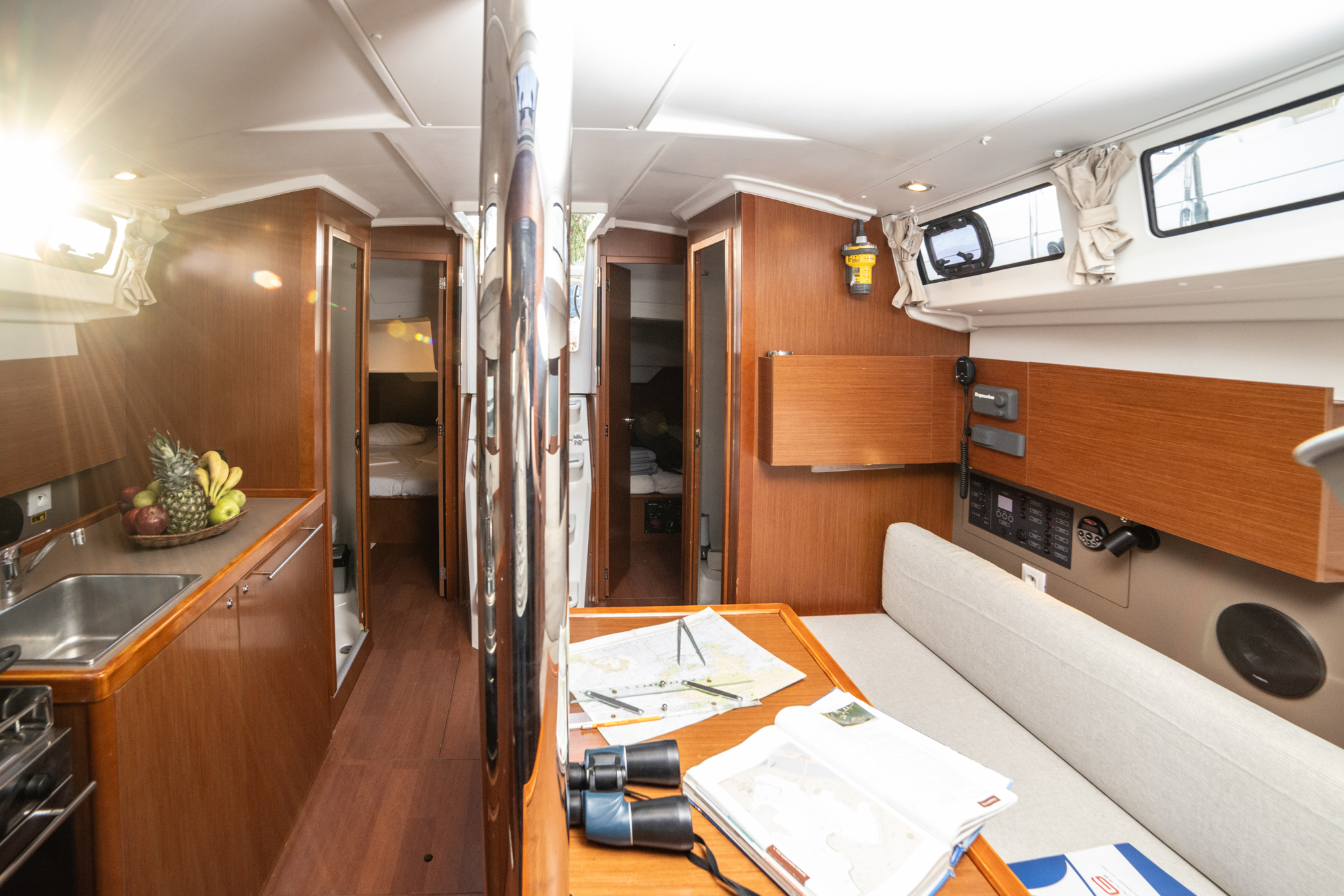 Oceanis 38.1 — photo 15