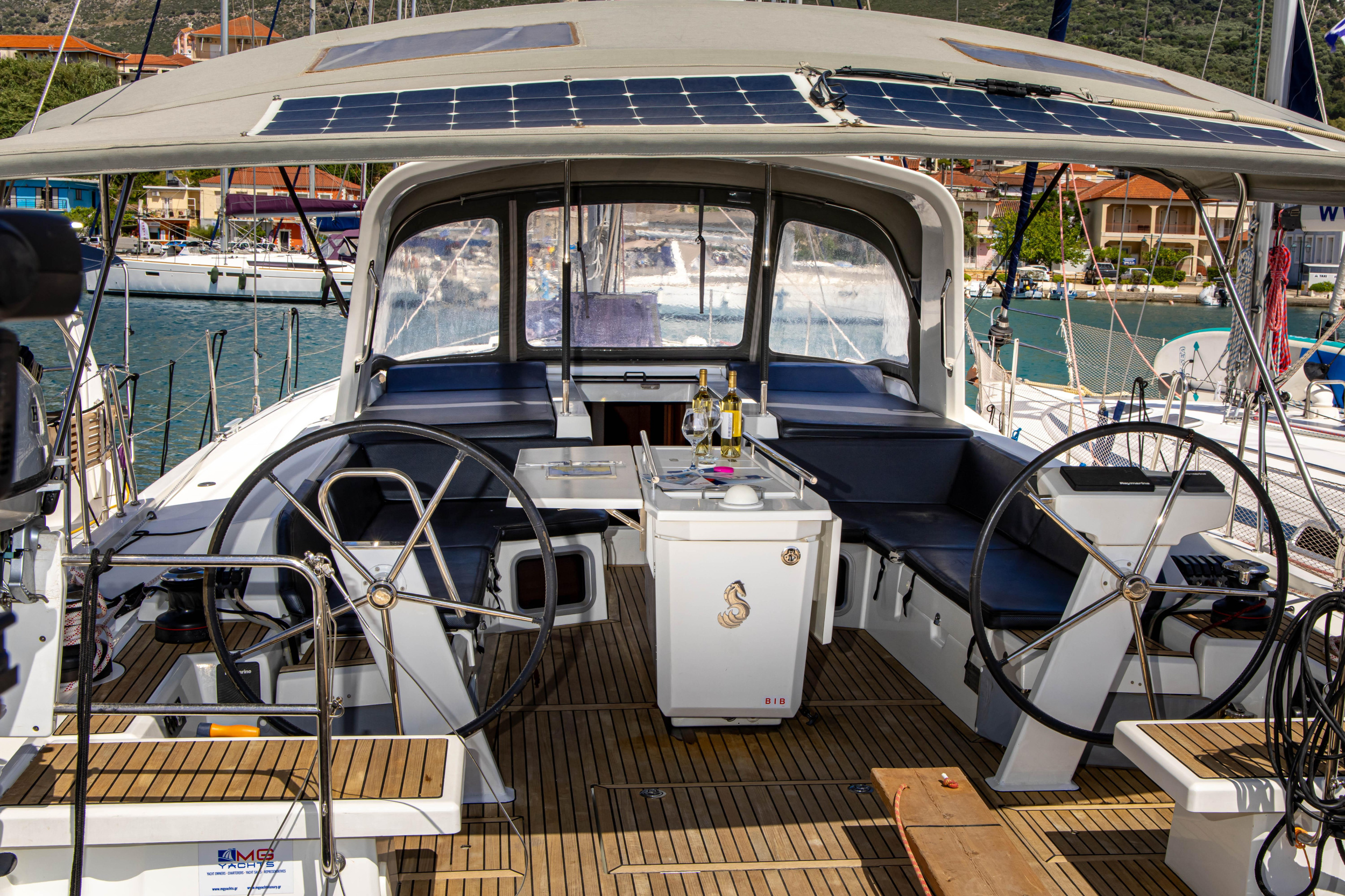 Oceanis 51.1 - 5 + 1 cab. — photo 4