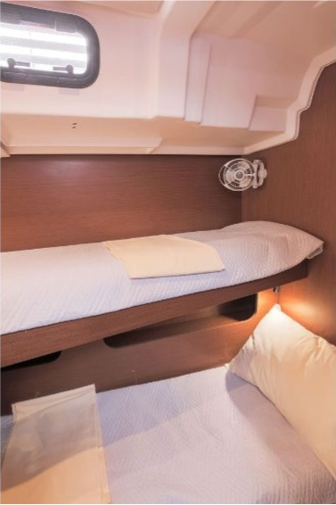 Oceanis 51.1 - 5 + 1 cab. — photo 19