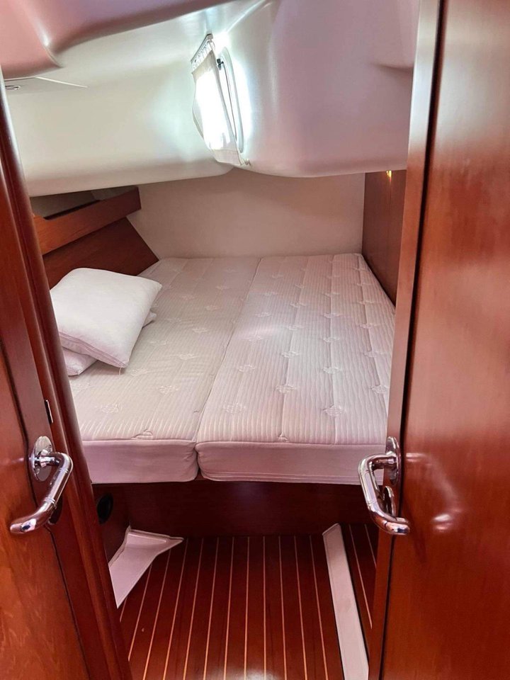 Sun Odyssey 49 — photo 7