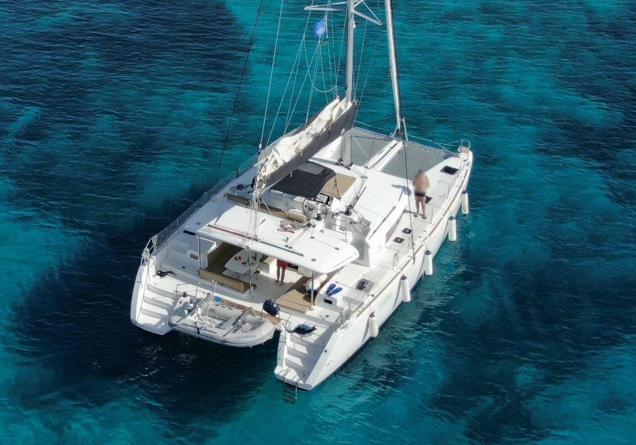 Lagoon 450 F - 4 + 2 cab. — photo 11