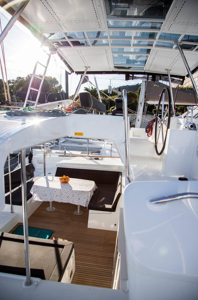 Lagoon 450 F - 4 + 2 cab. — photo 9