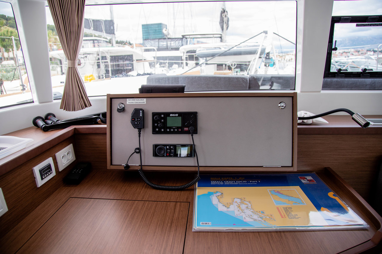 Lagoon 450 F - 4 + 2 cab. — photo 12
